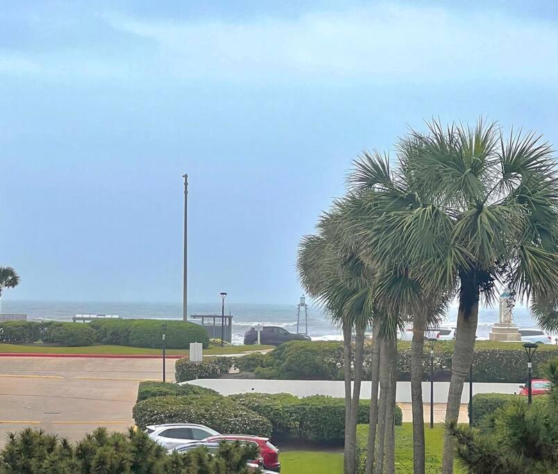 Gypsea Blu Beach Condo Steps To The Beach Galveston Esterno foto