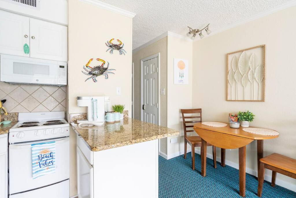 Gypsea Blu Beach Condo Steps To The Beach Galveston Esterno foto